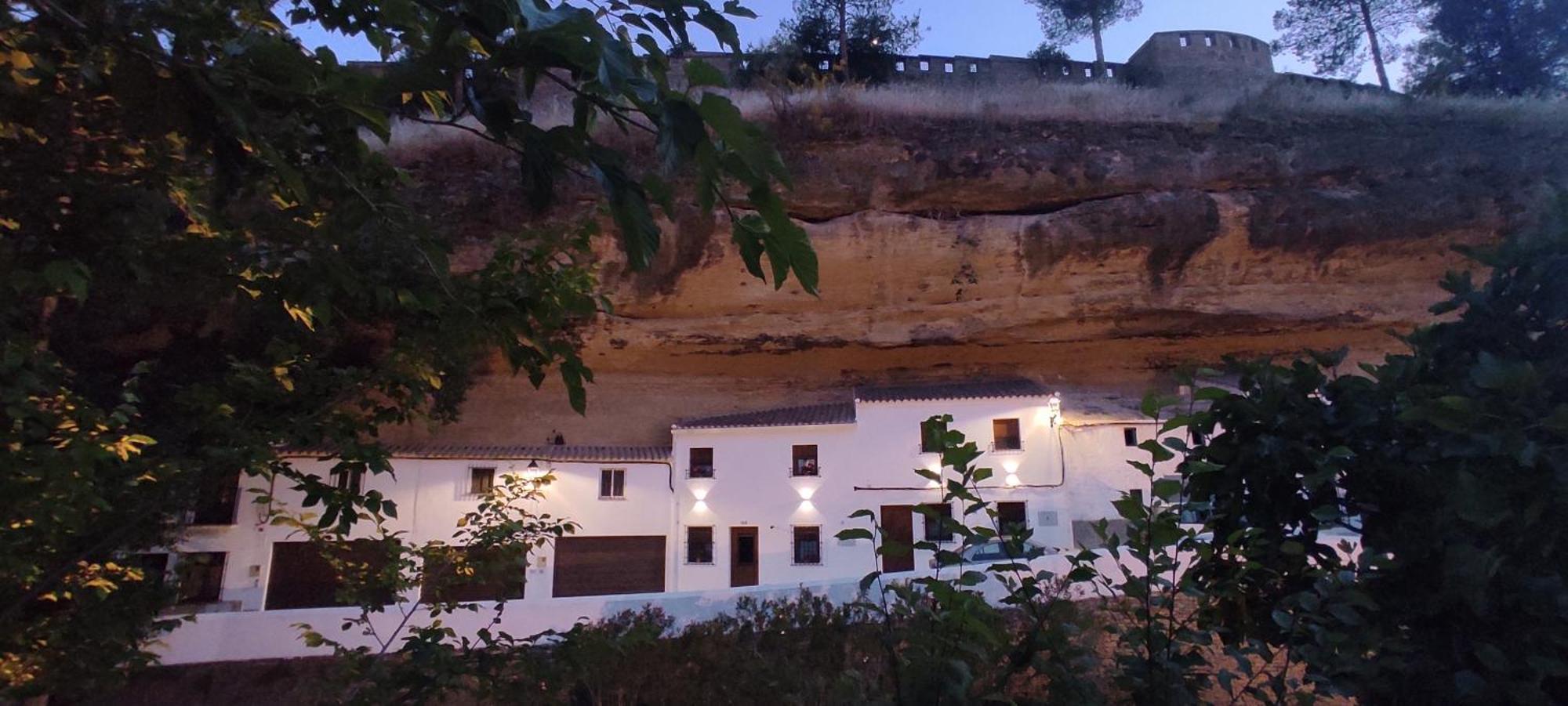 Casa Cueva Las Chicas Del Puente Setenil De Las Bodegas Номер фото
